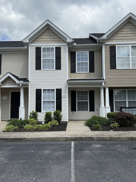 1306 Vermont Ct, Murfreesboro, TN 37130