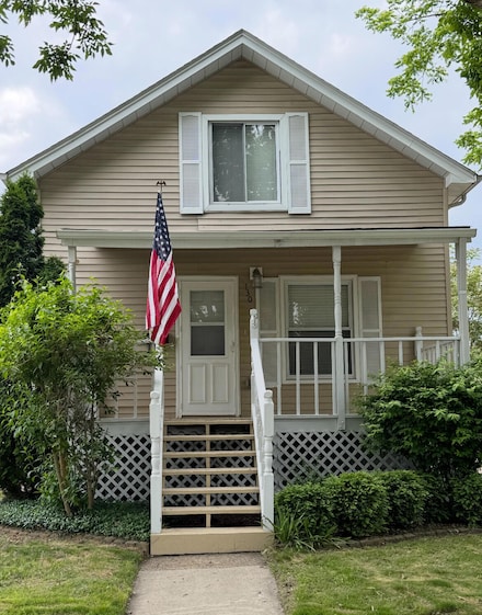 130 Roehrig St, Trenton, MI 48183