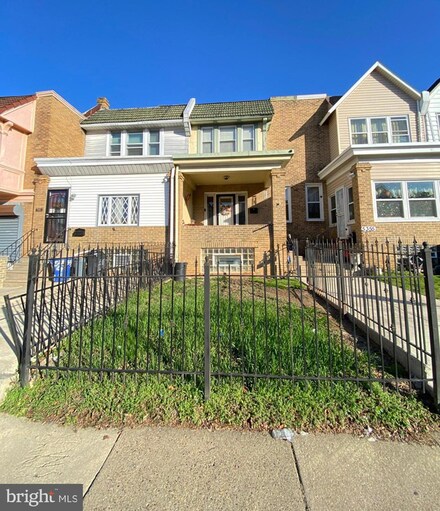 5357 Oakland St, Philadelphia, PA 19124