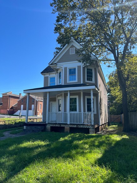 1522 Salem Ave SW, Roanoke, VA 24016
