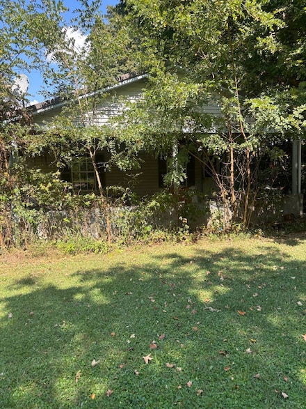 80 Summermont Cir, Summer Shade, KY 42166