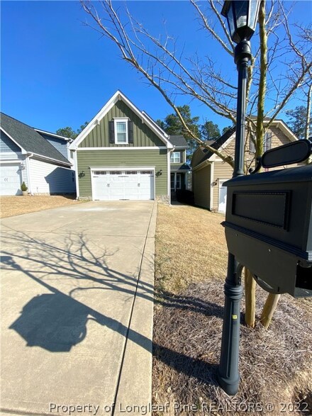 1459 Micahs Way N, Spring Lake, NC 28390