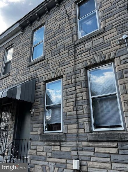 1737 Filmore St, Camden, NJ 08104
