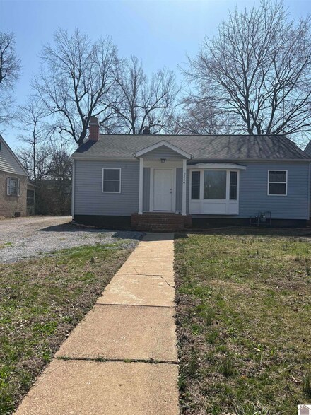 2566 Monroe St, Paducah, KY 42001