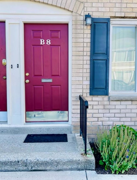 250 Beechwood Ave Unit 8B, Poughkeepsie, NY 12601