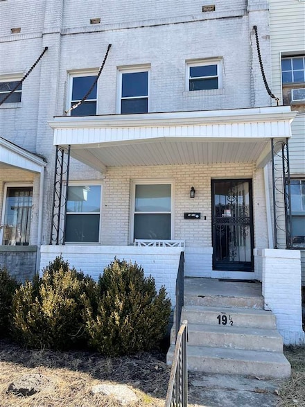 19 1/2 S 11th St, Richmond, IN 47374