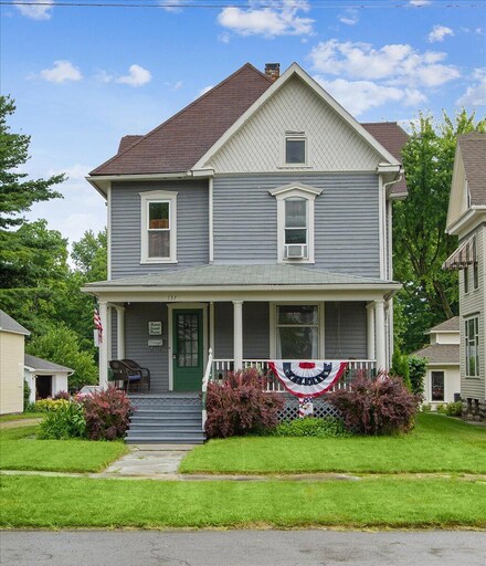 137 S Franklin St, Richwood, OH 43344