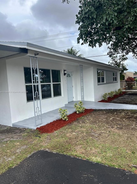 1215 NW 189th Terrace, Miami, FL 33169