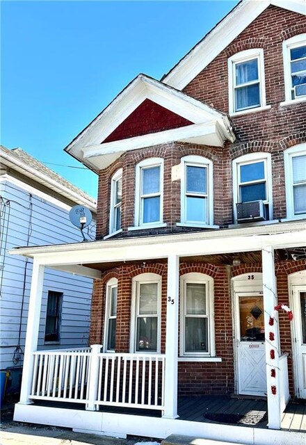 35 N 4th St, Bangor, PA 18013