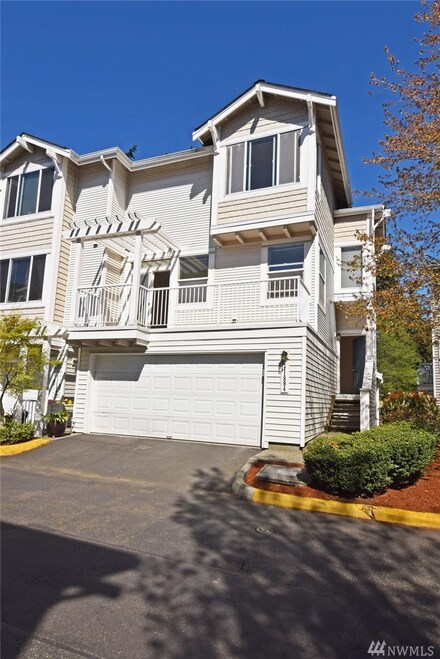 11894 NE 163rd Place Unit 22-4, Bothell, WA 98011