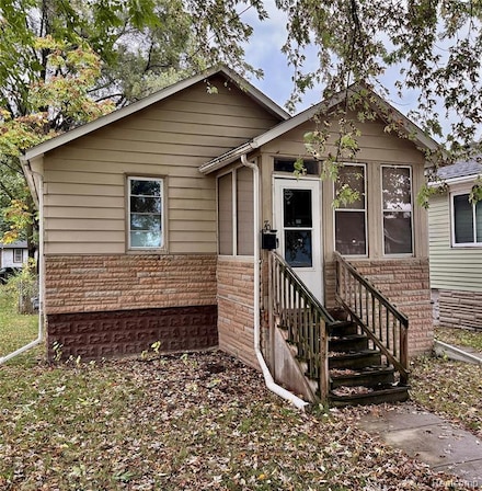 70 W Broadway St, Ecorse, MI 48229