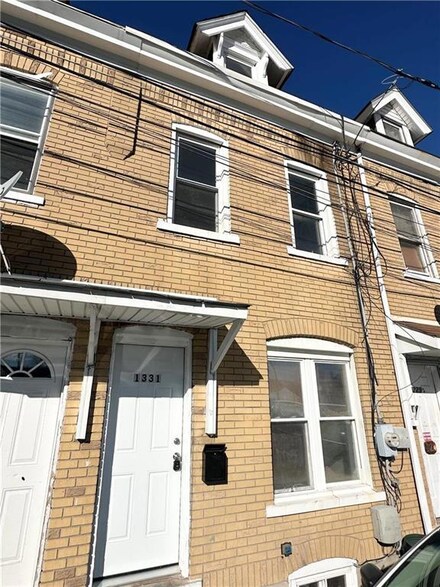 1331 Warren St, Allentown, PA 18102