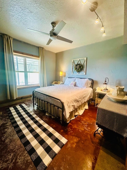 5100 County Road L, Stratford, TX 79084