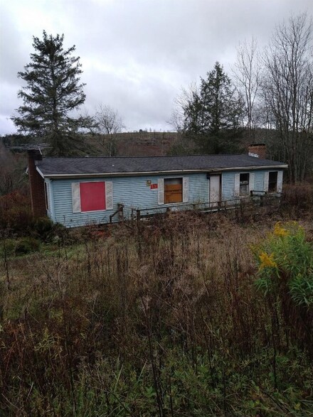 10129 State Route 79, Richford, NY 13835
