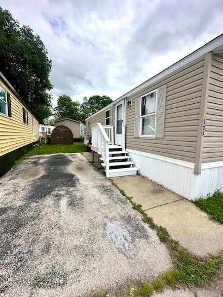 8800 S Harlem Ave Unit 925, Bridgeview, IL 60455