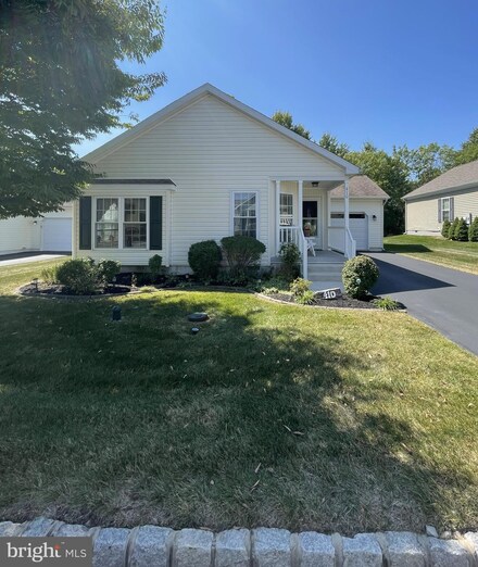 410 Azalea Dr, Blue Bell, PA 19422