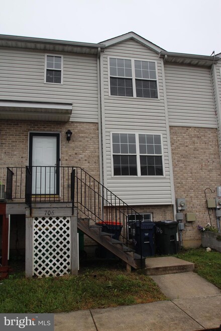 706 Marian Dr, Middletown, DE 19709