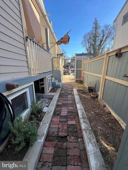 12220 Centerhill St, Silver Spring, MD 20902