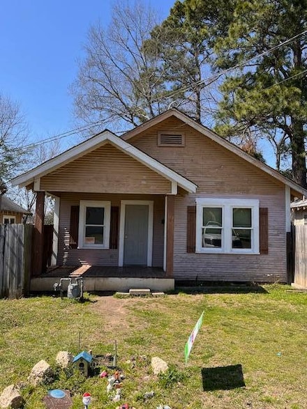 105 N Oakland, Magnolia, AR 71753