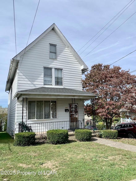 299 Ridge St, Hanover Township, PA 18706