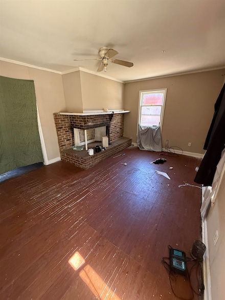 1880 Whitney Ave, Memphis, TN 38127