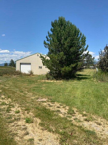 Nhn Peregrine Ct, Missoula, MT 59808