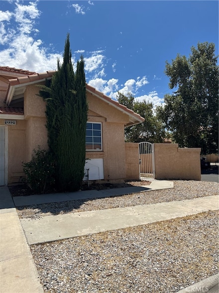 12321 Glenwood Ln, Victorville, CA 92395