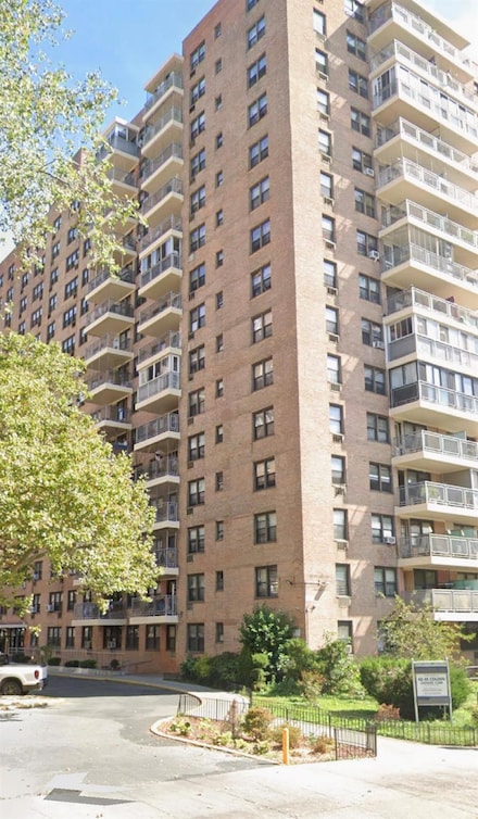 42-55 Colden St Unit 16G, Flushing, NY 11355