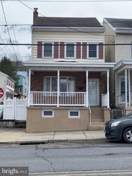 1701 W Market St, Pottsville, PA 17901