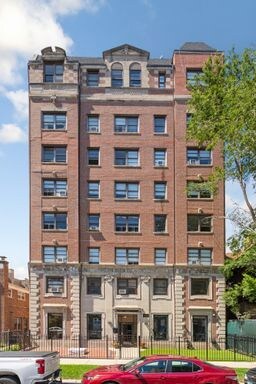 6026 N Winthrop Ave Unit 7H, Chicago, IL 60660