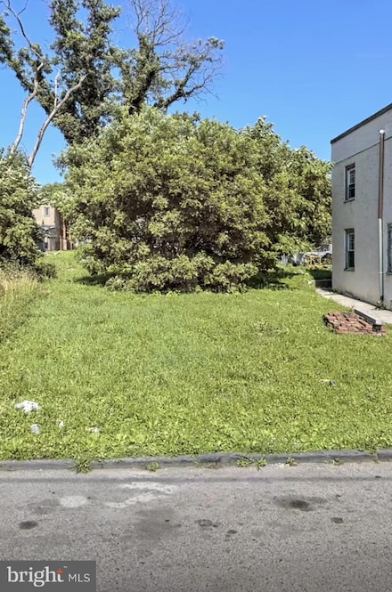 921 N 47th St, Philadelphia, PA 19131