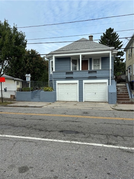 106 Hawkins St, Providence, RI 02908