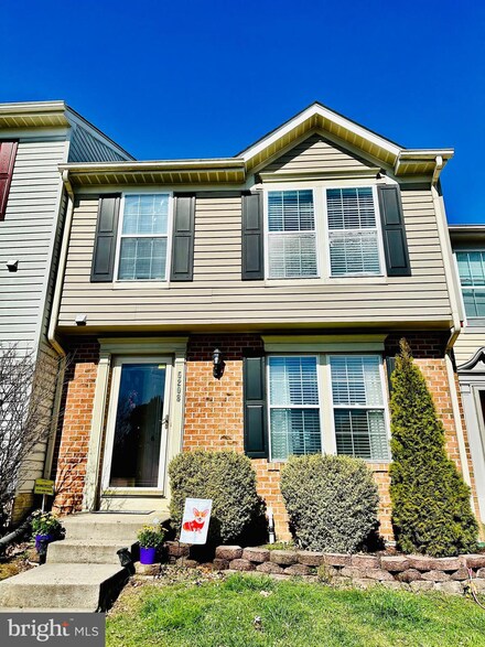 5208 Castlestone Dr, Rosedale, MD 21237