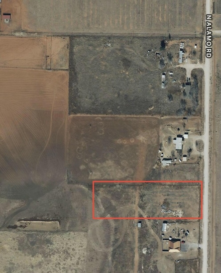 3135 N Alamo Rd, Levelland, TX 79336