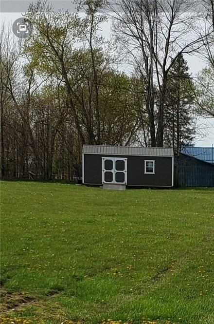 323 State Route 208, Pulaski Township - Law, PA 16143