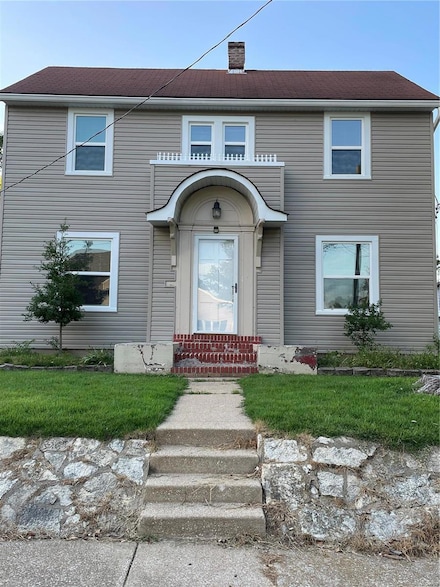 633 E State St, Union, MO 63084