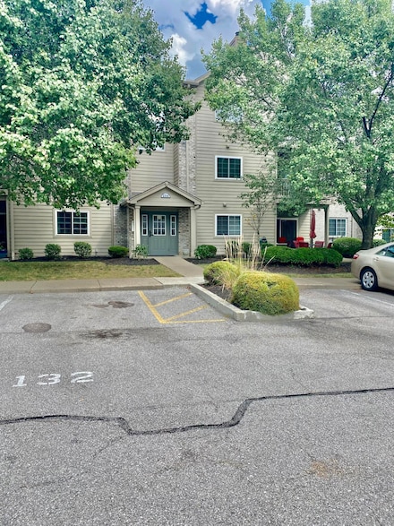 2316 Sawmill Ct Unit 102, Burlington, KY 41005
