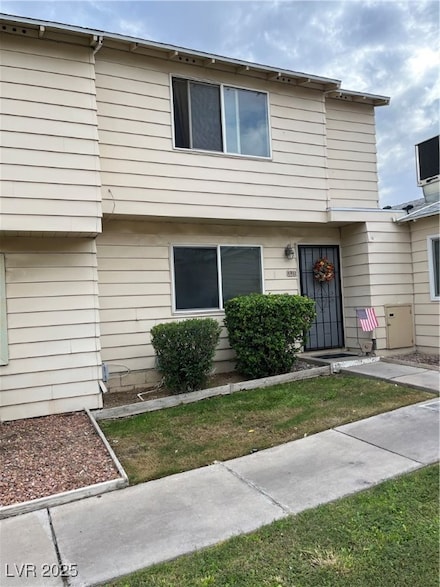 4952 Larkspur St, Las Vegas, NV 89120