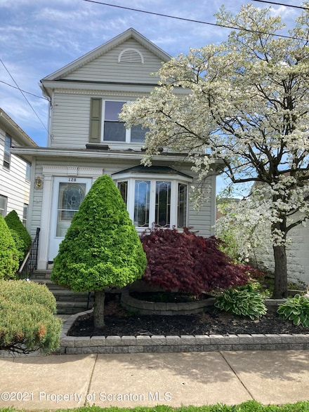 128 Dennison St, Wyoming, PA 18644