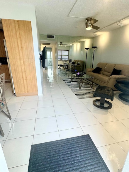 4063 Yarmouth D, Boca Raton, FL 33434