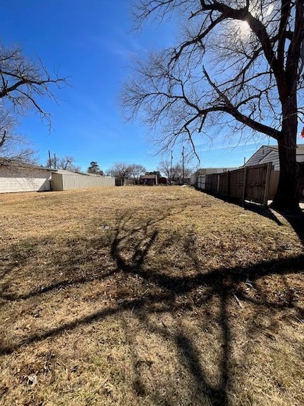 1104 E Quinn St, Lubbock, TX 79403