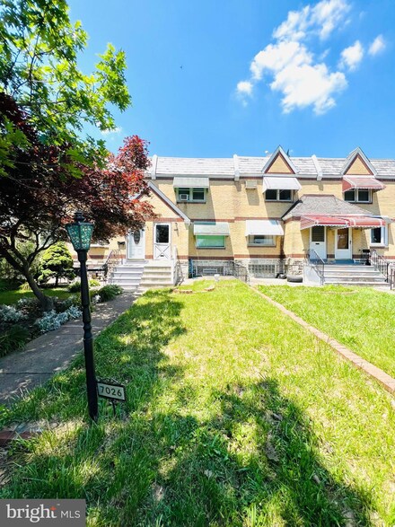 7026 E Roosevelt Blvd, Philadelphia, PA 19149