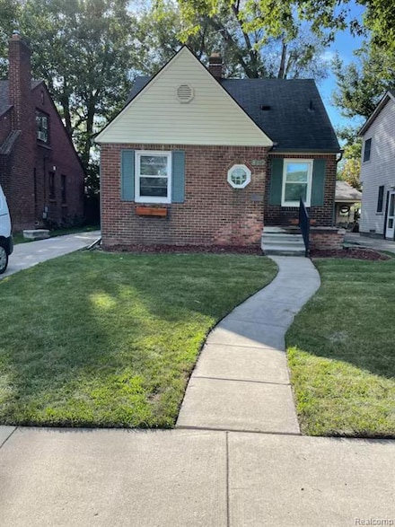 845 N Martha St, Dearborn, MI 48128