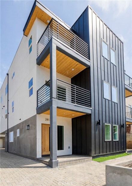 2813 E 6th St, Los Angeles, CA 90023