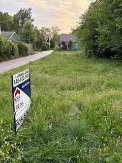 5408 Ithaca Ct, Cleveland, OH 44102