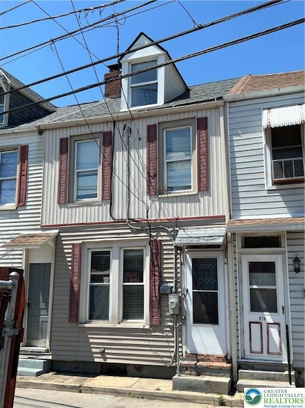 614 N Fountain St, Allentown, PA 18102