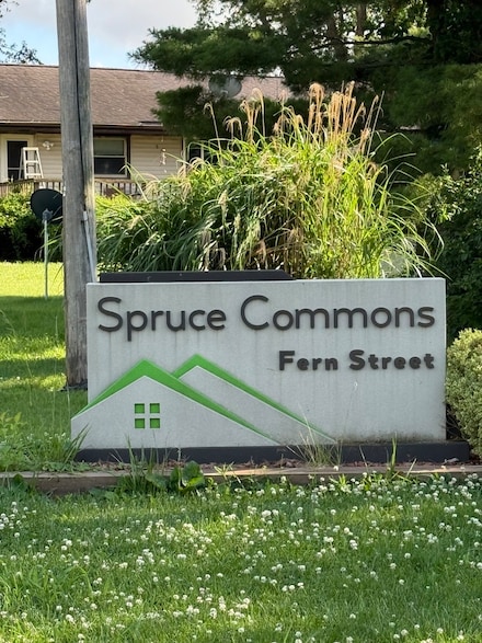 27 Fern St, Urbana, IL 61802