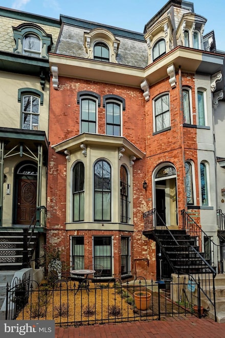 1317 Corcoran St NW, Washington, DC 20009