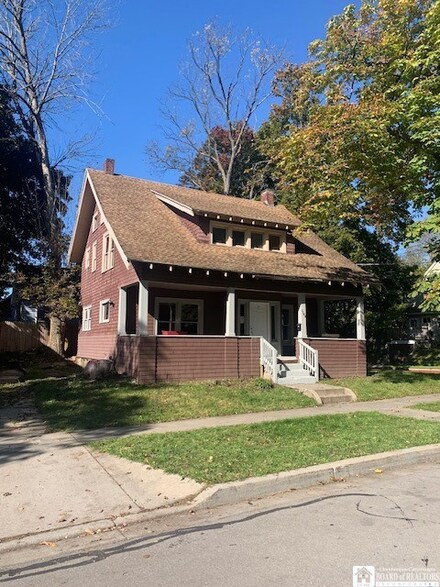 1145 Prendergast Ave, Jamestown, NY 14701