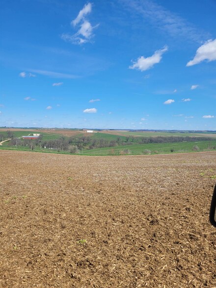 40 Ac Burr Oak Rd, Mineral Point, WI 53565